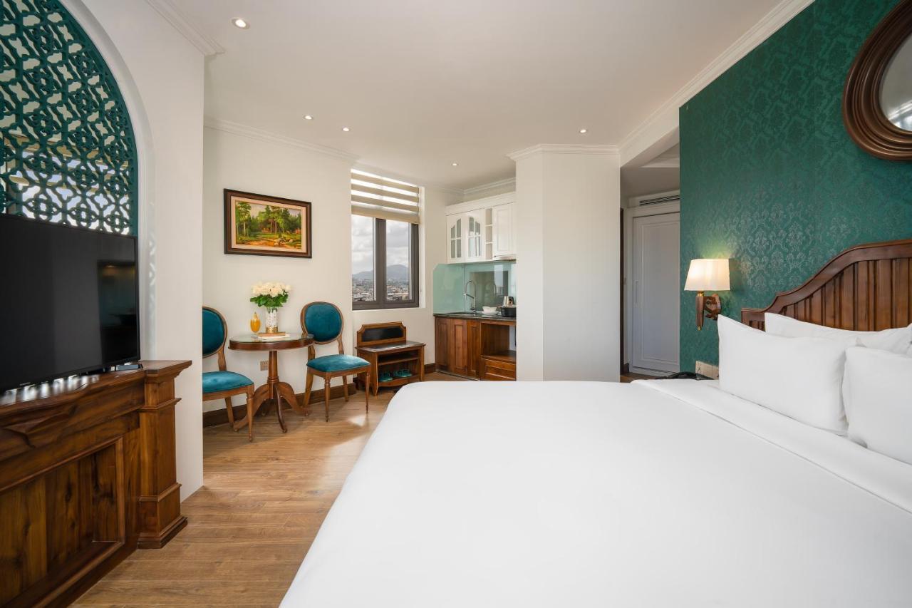 Ds La Belle Vie Hotel & Suite Дананг Экстерьер фото